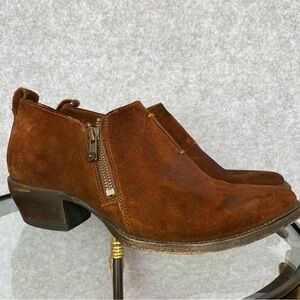F11 Frye Sacha Moto Shootie booties in brown suede